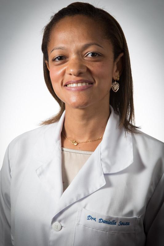 Dra. Daniela Maria Souza