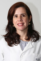 Dra. Claudia Albuquerque